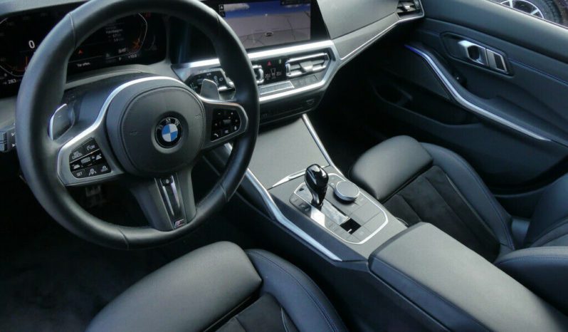 BMW 330d Touring xDrive full
