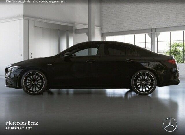 Mercedes-Benz CLA 35 4M AMG full