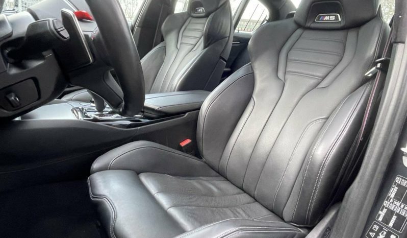 BMW M5 Competition full