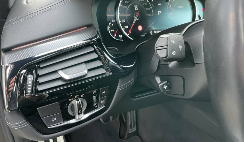 BMW M5 Competition full