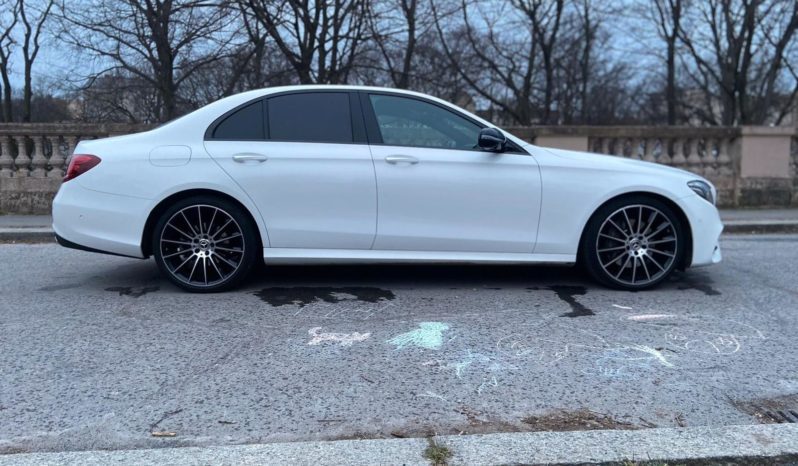 Mercedes-Benz E300d AMG full