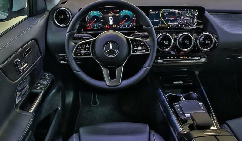Mercedes-Benz GLA 220d AMG 4M full