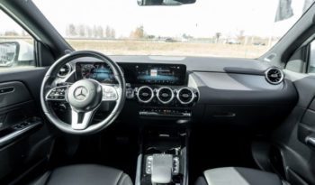 Mercedes-Benz GLA 220d 4M full
