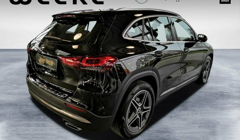 Mercedes-Benz GLA 200d AMG 4M full