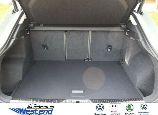 Audi Q3 full