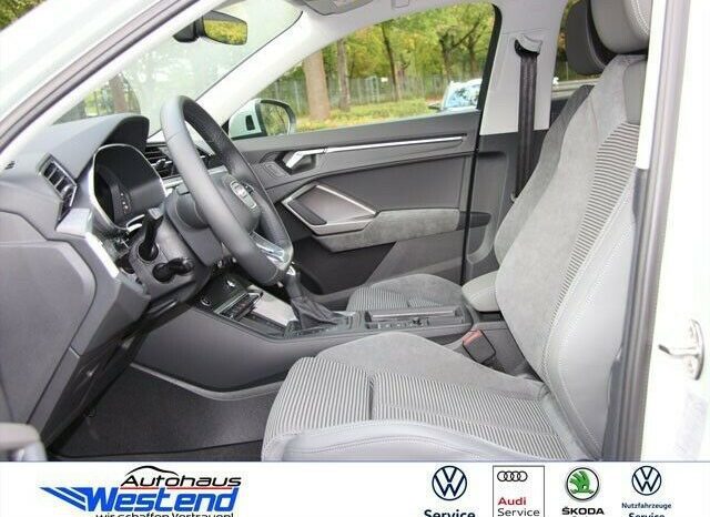 Audi Q3 full