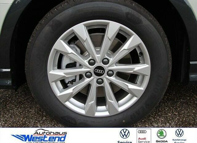Audi Q3 full