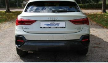Audi Q3 full