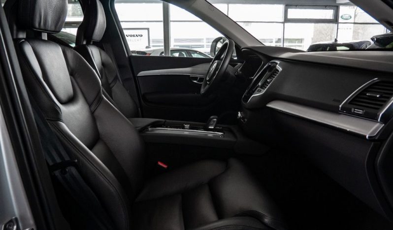 Volvo XC90 full