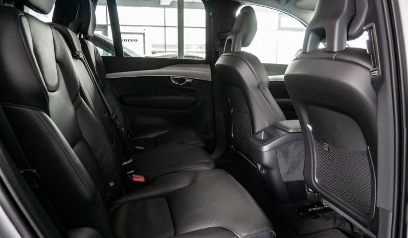 Volvo XC90 full