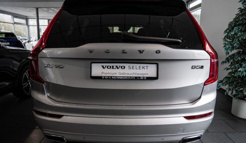 Volvo XC90 full