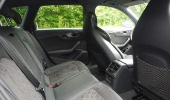 Audi RS4 full