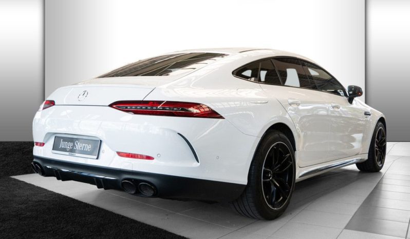 Mercedes-Benz AMG GT 43 full