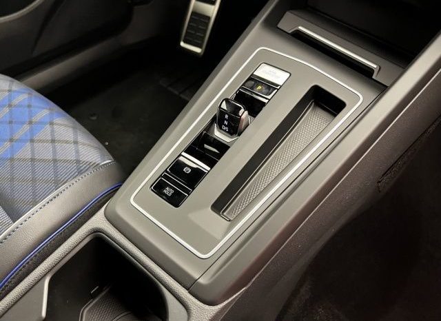 Volkswagen Golf 8 R Performance full