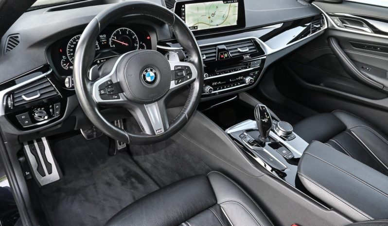 BMW 530d xDrive full