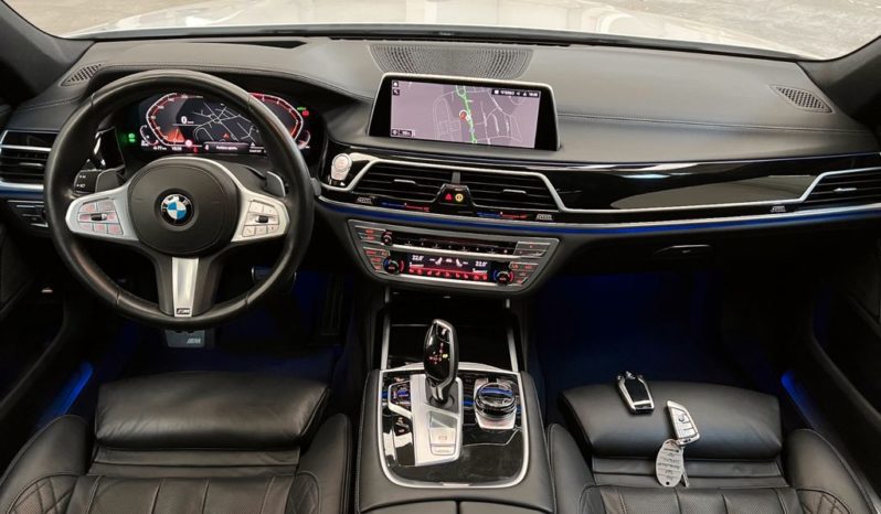 BMW 740 full