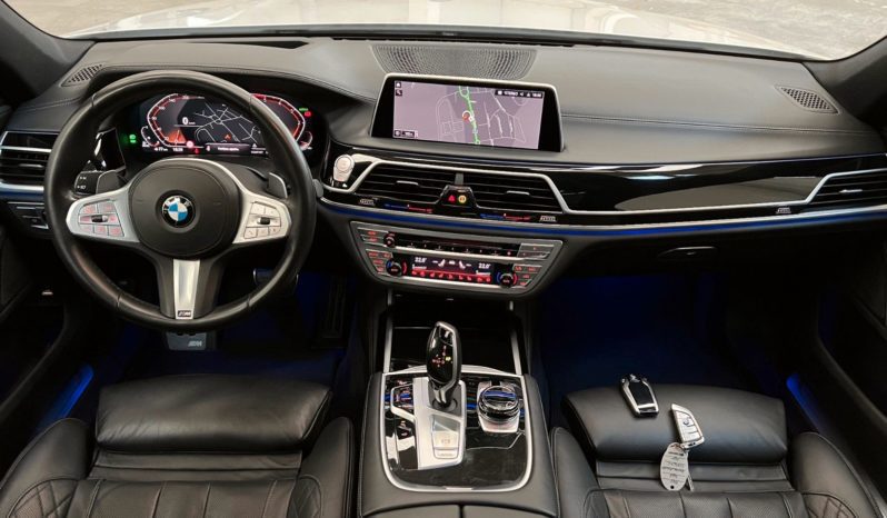 BMW 740 full