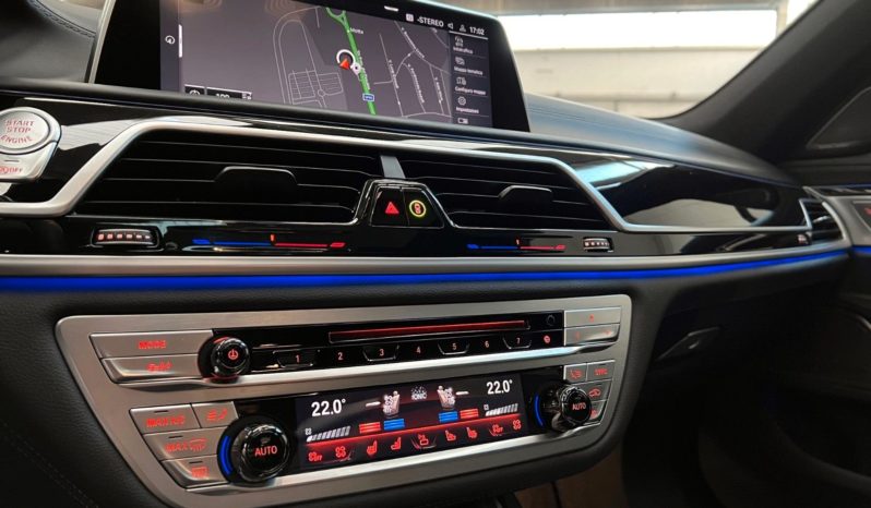 BMW 740 full