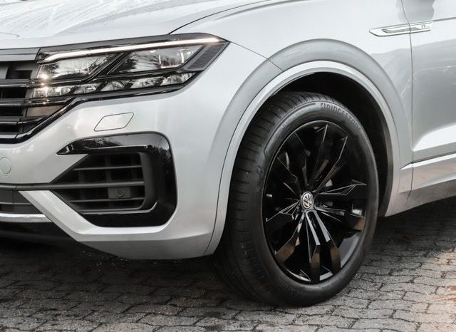 Volkswagen Touareg 3.0TDI V6 R-Line full