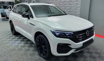 Volkswagen Touareg 3.0 TDI R-Line full