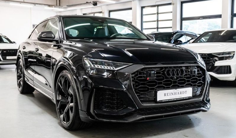 Audi RSQ8 full
