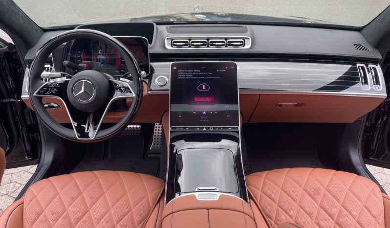 Mercedes-Benz S580 L AMG full