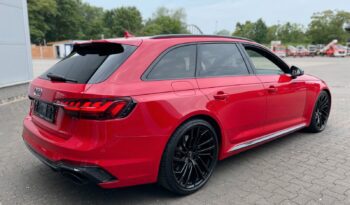 Audi RS4 full