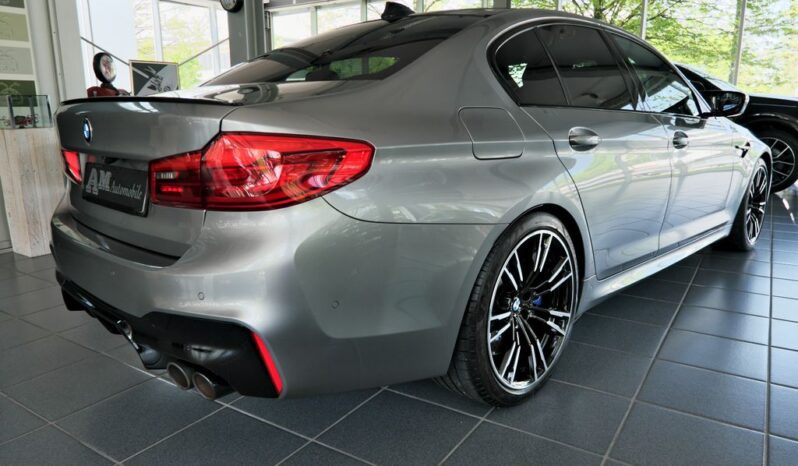 BMW M5 Competition full