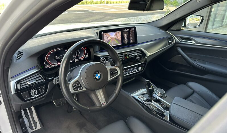 BMW 530d xDrive full