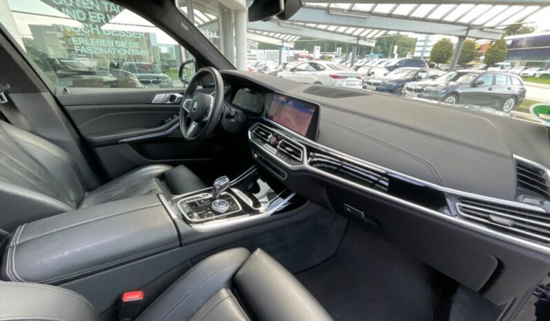 BMW X7 xDrive30d M-Sport full