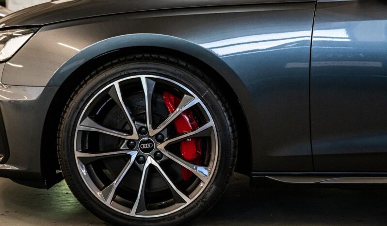 Audi S4 AVANT full
