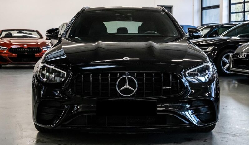 Mercedes-Benz E53 AMG full