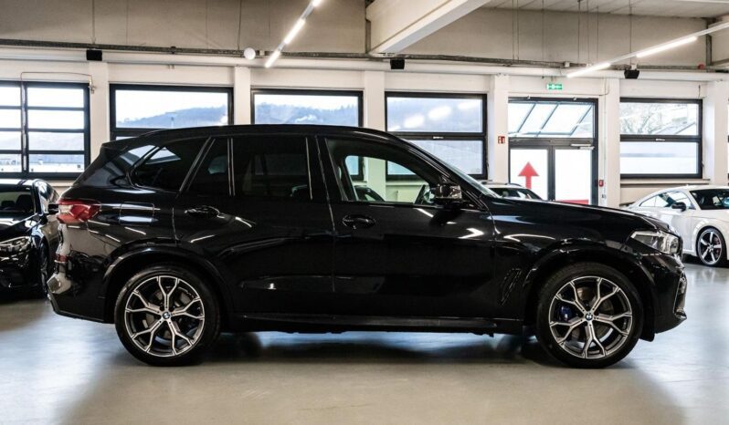 BMW X5 xDrive M Sport full