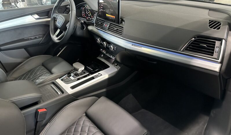 Audi Q5 full
