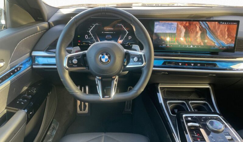 BMW 740 full
